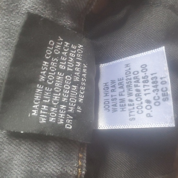 HUDSON/ HIGH WAIST FLARE JEANS - Picture 7 of 8